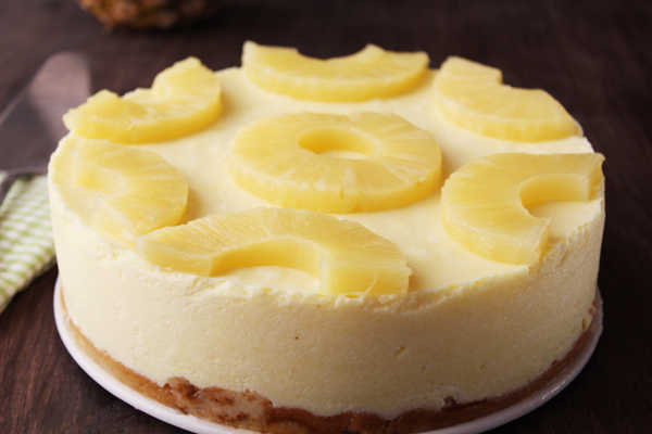 Tarta de piña