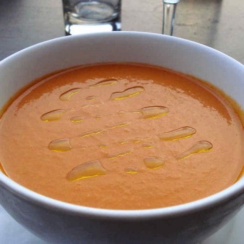 gazpacho andaluz tradicional